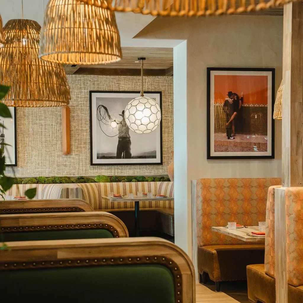 Red-O Restaurant lighting — view 4