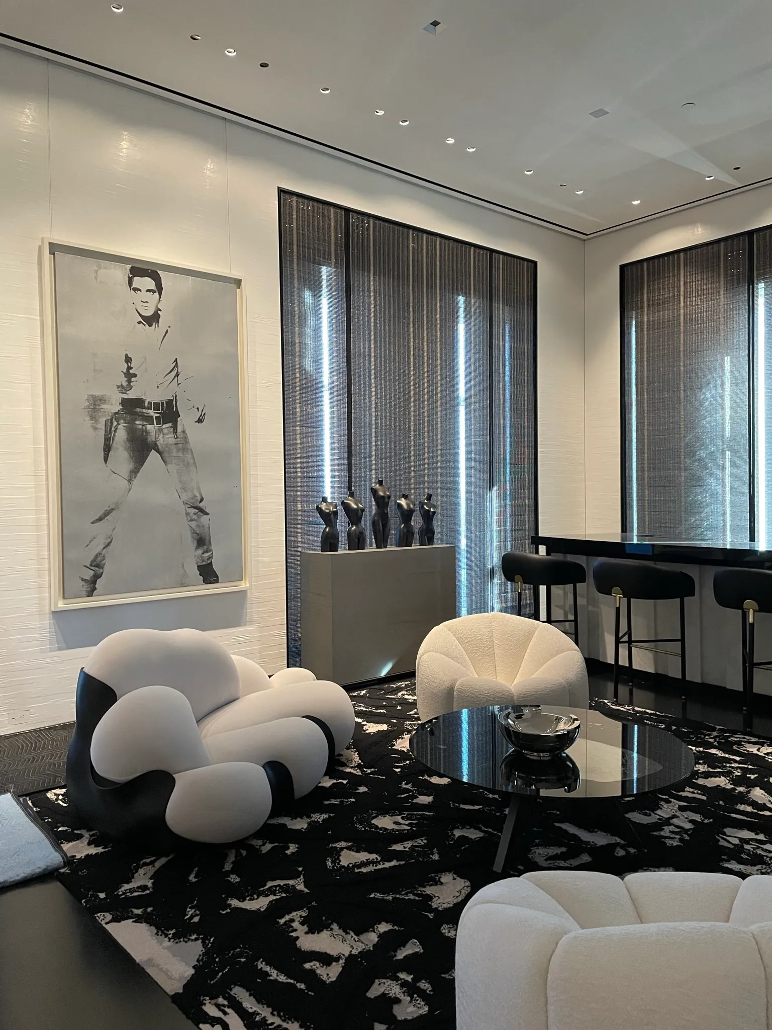Park Ave Residence lighting — view 2