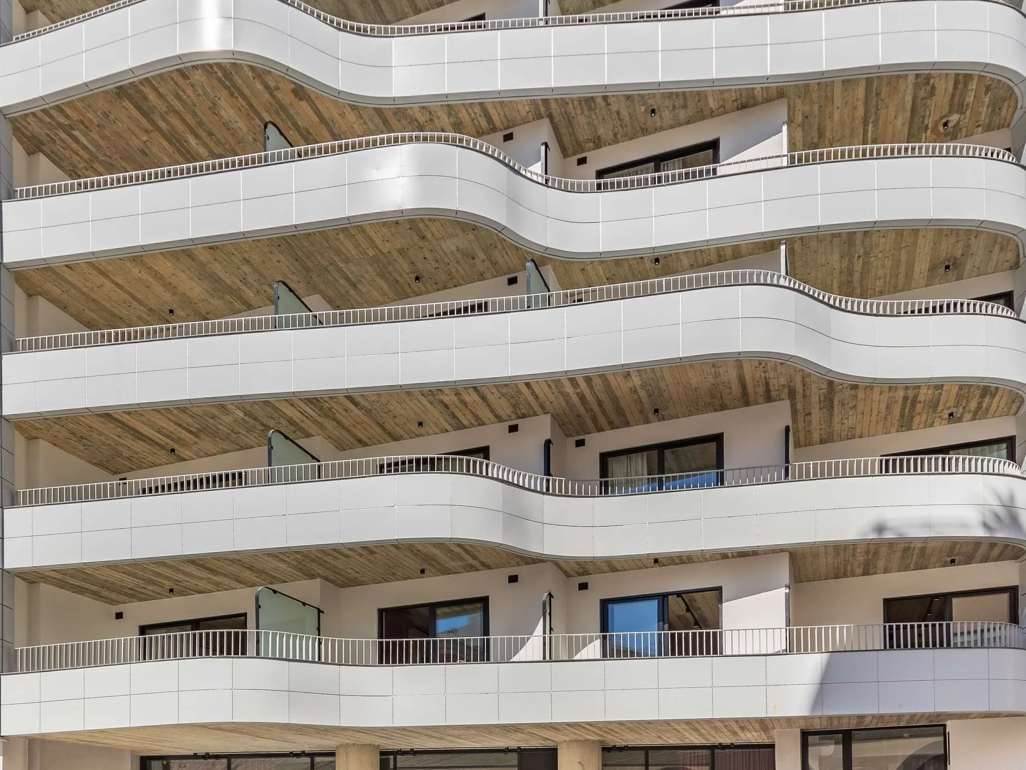 Ibis Styles lighting — view 4