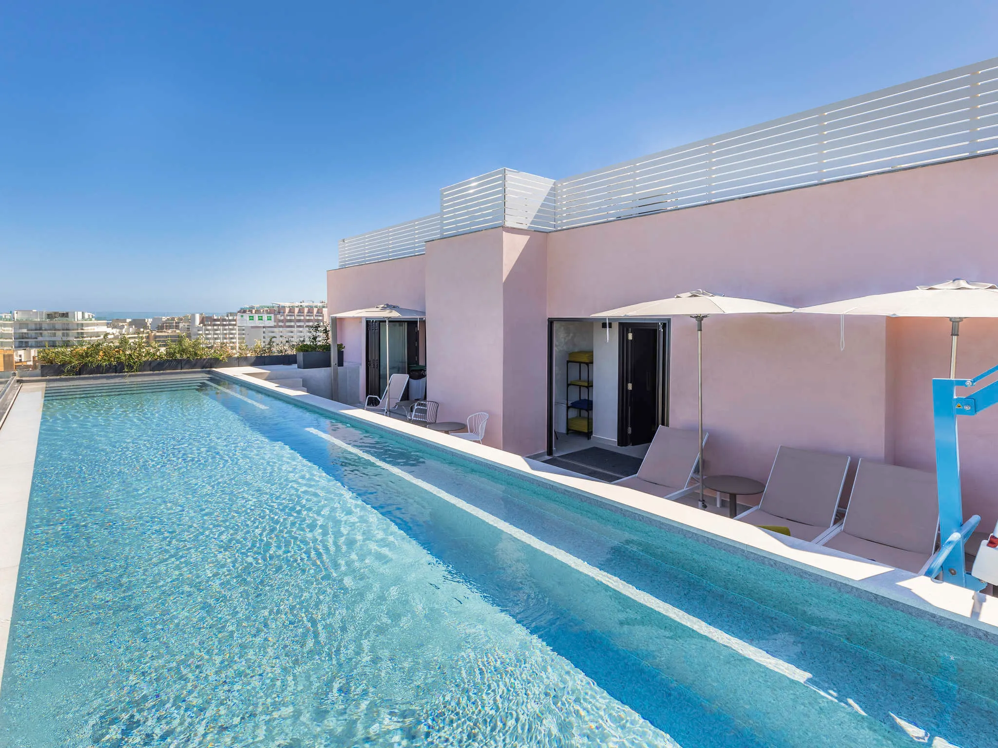 Ibis Styles lighting — view 9